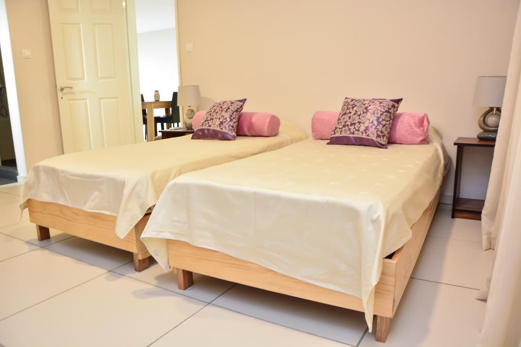Riva Bella Appartement Port Louis Buitenkant foto