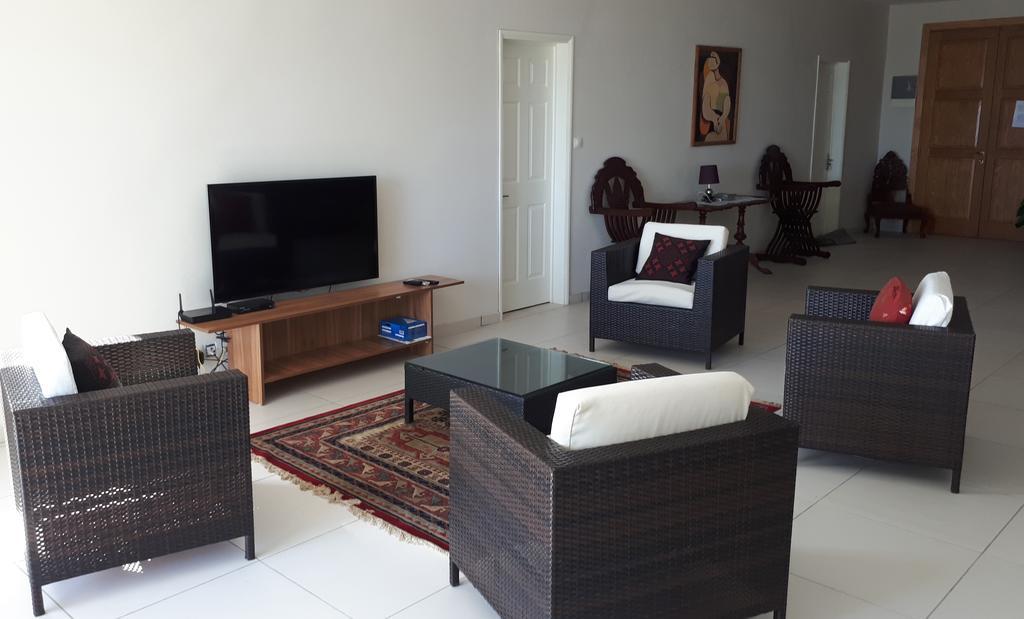 Riva Bella Appartement Port Louis Buitenkant foto